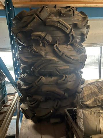Maxxis mudzilla banden met velg voor polaris sportsman beschikbaar voor biedingen