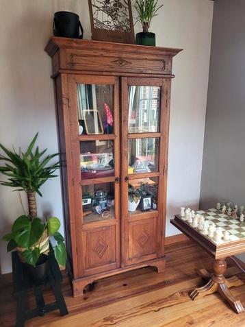 Antieke Teakhout Vitrinekast - Prachtstuk! beschikbaar voor biedingen