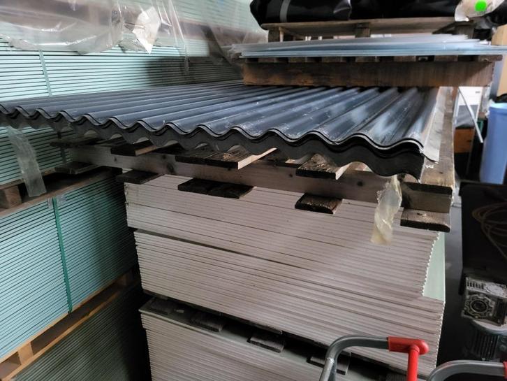 Restpartij metalen golfplaten en polyester luchtplaten, Doe-het-zelf en Verbouw, Dakpannen en Dakbedekking, Nieuw, Golfplaat, Metaal