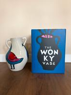 Parra x Case Studyo - The Wonky Vase 'Confused Bird', Antiek en Kunst, Kunst | Designobjecten, Ophalen of Verzenden