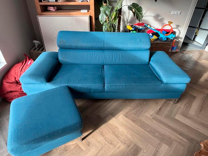 Petrol Blauwe Bank met Hocker - Gratis, Huis en Inrichting, Banken | Bankstellen, Gebruikt, Rechte bank, Driepersoons, 200 tot 250 cm
