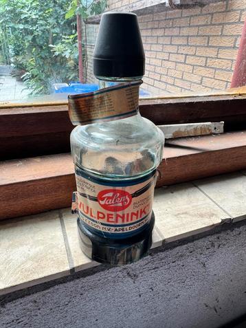 Fles vulpeninkt met nog inkt beschikbaar voor biedingen