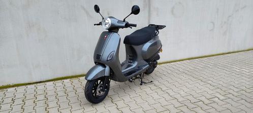 Nieuw !!  GTS Toscana Dynamic, Fietsen en Brommers, Scooters | Overige merken, Nieuw, Maximaal 45 km/u, Benzine, Ophalen of Verzenden