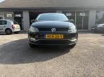 Volkswagen Polo 1.2 TSI 66KW • 2015 • Zwart •  67.000km, Stof, Euro 6, 4 cilinders, Zwart