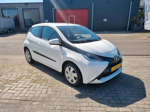 Toyota Aygo 1.0 12V Vvt-i Ddrs 2014 Wit, Auto's, Toyota, Bedrijf, Aygo, ABS, Airbags, Airconditioning, Bluetooth, Boordcomputer