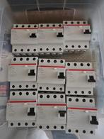 ABB  aardlekschakelaars 40A 3 fase  busboards (nieuw), Hobby en Vrije tijd, Elektronica-componenten, Ophalen, Nieuw
