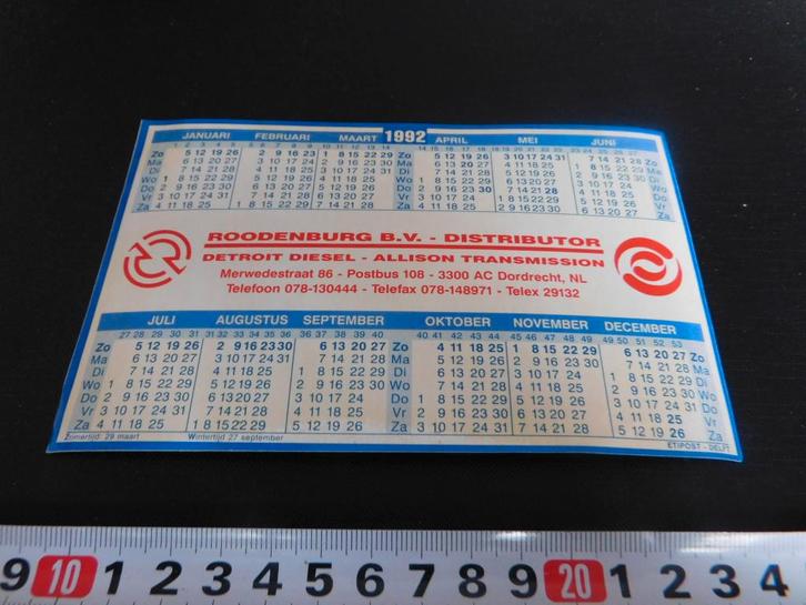 sticker kalender 1992 dordrecht roodenburg detroit diesel, Verzamelen, Stickers, Zo goed als nieuw, Ophalen