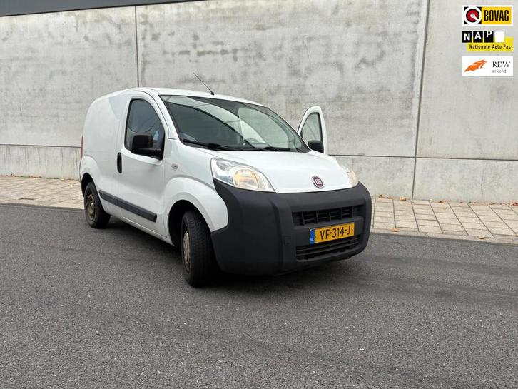 Fiat Fiorino 1.4 Actual, Auto's, Bestelauto's, Bedrijf, Te koop, ABS, Startonderbreker, Fiat, Benzine, Euro 5, Handgeschakeld