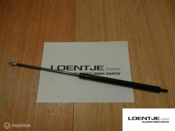 Gasveer achterlklep BMW e30 cabriolet type 2, facelift en M3 beschikbaar voor biedingen