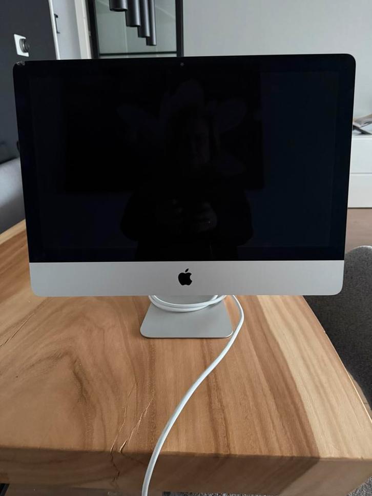 Imac 2016 met toetsenbord en muis., Computers en Software, Apple Desktops, Zo goed als nieuw, iMac, Onbekend, Onbekend, 8 GB, Ophalen