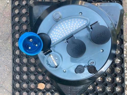 Outwell drievoudige stekkerdoos 15m stroom kabelhaspel, Caravans en Kamperen, Kampeeraccessoires, Zo goed als nieuw, Ophalen