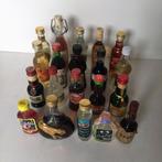 20 Miniatuur likeur flesjes - vol - Cognac, eau-de-vie, ..., Verzamelen, Ophalen of Verzenden