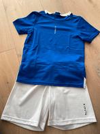 Kipsta sportshirt + korte broek maat 7-8 / 123-130, Gebruikt, Ophalen of Verzenden