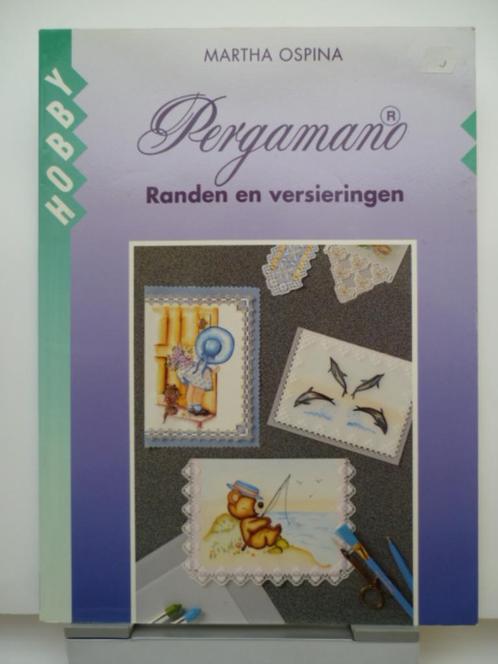 Pergamano, Randen en versieringen - Martha Ospina, Boeken, Hobby en Vrije tijd, Zo goed als nieuw, Ophalen of Verzenden