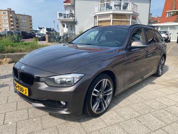 BMW 318 2.0 DTouring alle extra’s dealer onderh!!! beschikbaar voor biedingen