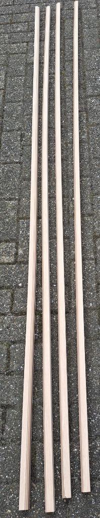 4 Stuks eindlatten voor wandpanelen beschikbaar voor biedingen