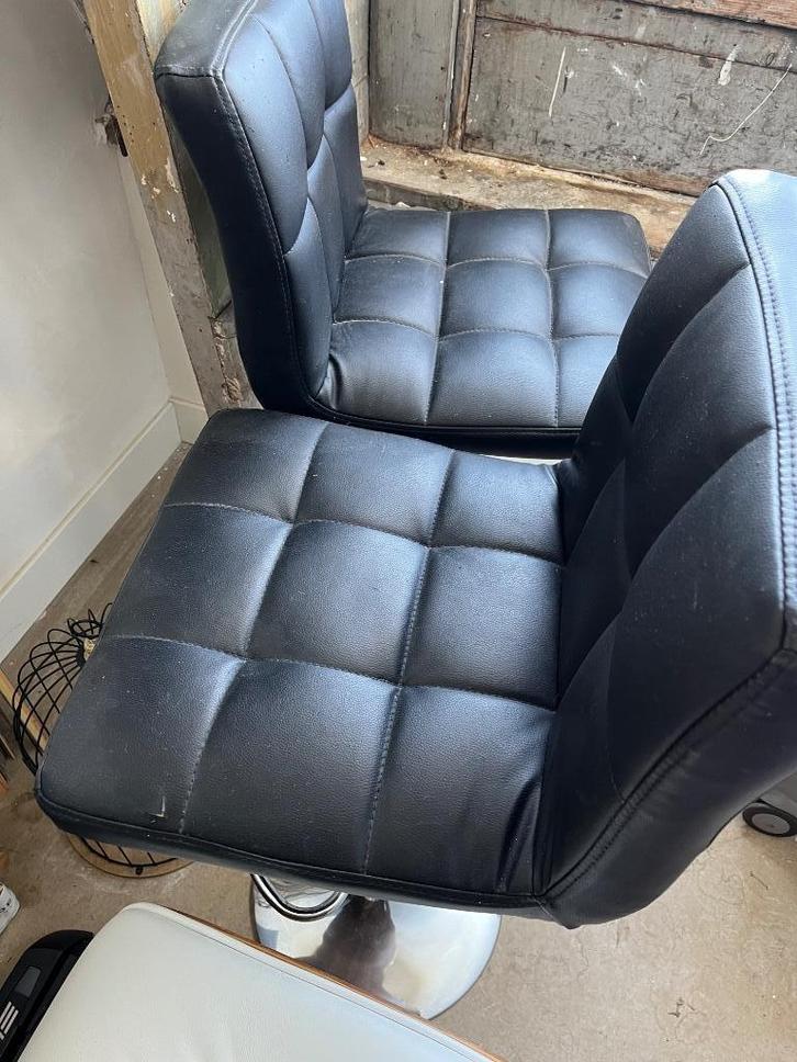 Barkrukken, Huis en Inrichting, Barkrukken, Gebruikt, 90 cm of meer, 2 krukken, Met voetsteun, Draaibaar, Ophalen