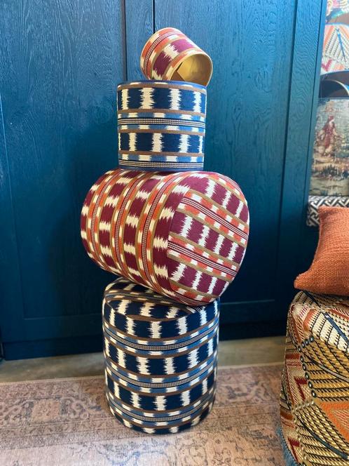 Poefjes en of lampenkap Manuel Canovas Frida, Huis en Inrichting, Banken | Voetenbanken en Poefen, Nieuw, 125 cm of meer, Rechthoekig