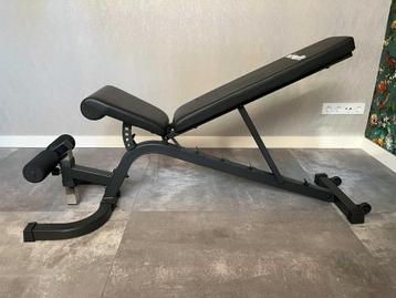 VirtuFit Verstelbare Fitnessbank Pro - Zwart  beschikbaar voor biedingen