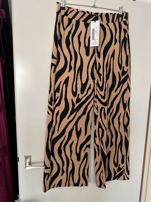 Studio Anneloes broek m, Kleding | Dames, Broeken en Pantalons, Zo goed als nieuw, Maat 38/40 (M), Overige kleuren, Lang, Ophalen of Verzenden