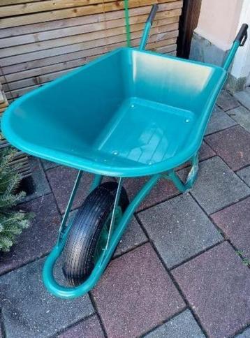 Kruiwagen met kunststofbak 100 ltr. 5 stuks vanaf €. 69,95 beschikbaar voor biedingen