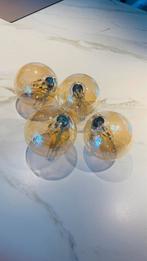 E27 dim to warm LED lamp G95 goud, Ophalen of Verzenden, Zo goed als nieuw, E27 (groot), Led-lamp