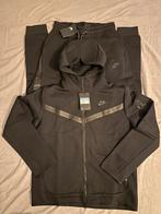 Nike Tech Fleece Set - Zwart, Kleding | Heren, Sportkleding, Zwart, Nieuw, Algemeen, Verzenden