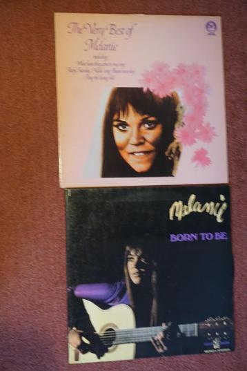 Melanie 2x beschikbaar voor biedingen