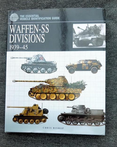 The Essential Vehicle Identification Guide Waffen-SS Div., Verzamelen, Militaria | Tweede Wereldoorlog, Landmacht, Boek of Tijdschrift
