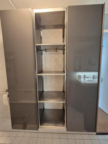 Fijne badkamer kast