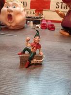 Oud kleine boodschap beeldje, Verzamelen, Efteling, Ophalen of Verzenden, Zo goed als nieuw, Beeldje of Poppetje
