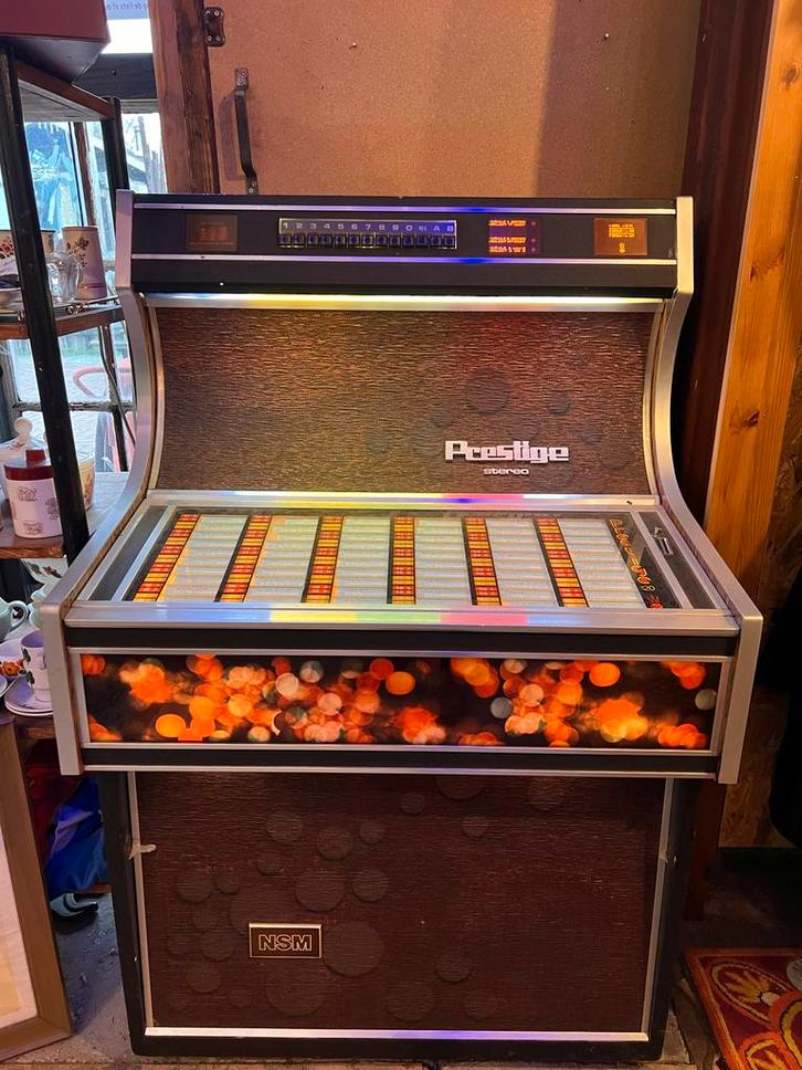 NSM Prestige Jukebox met Singles, Verzamelen, Automaten | Jukeboxen, Gebruikt, Overige merken, 1960 tot 1970, Met singles, Ophalen