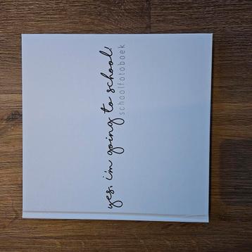 Invulboek Creations of Happiness beschikbaar voor biedingen