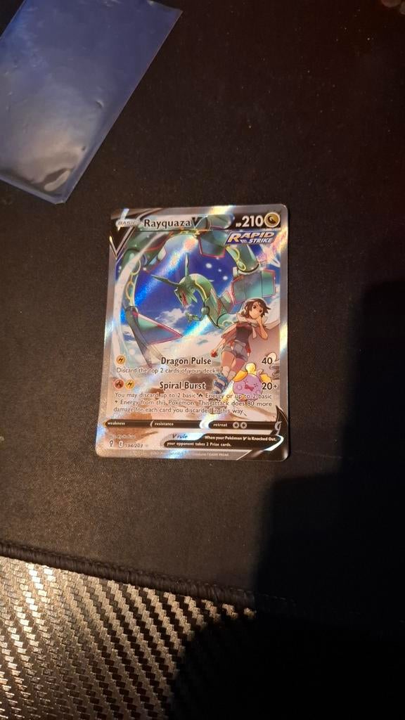 Rayquaza V 194/203 Evolving Skies Alternate Art, Ophalen of Verzenden, Zo goed als nieuw