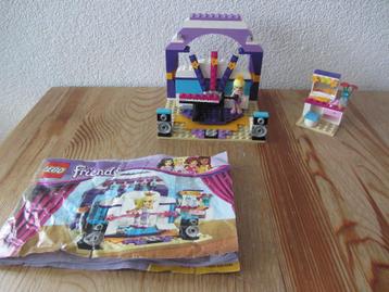 Lego Friends 41004 Stephanies oefenzaal beschikbaar voor biedingen