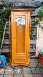GRATIS (buiten) kast, Antiek en Kunst, Ophalen