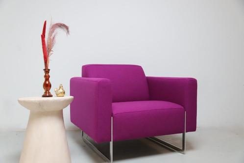 Artifort Mare Fauteuil, Huis en Inrichting, Fauteuils, Zo goed als nieuw, Stof, 75 tot 100 cm, 75 tot 100 cm, Ophalen of Verzenden