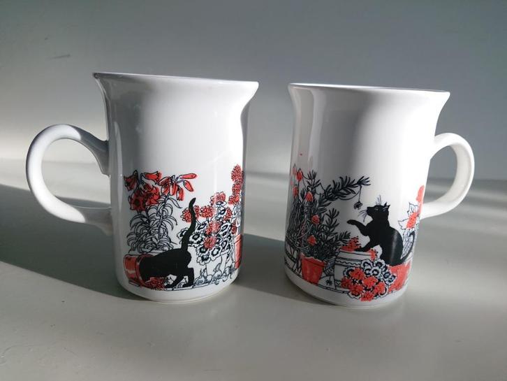 Vintage jaren 70/80 Poezen mokken bekers Churchill England, Huis en Inrichting, Keuken | Servies, Zo goed als nieuw, Kop(pen) en/of Schotel(s)