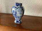 Oud Delft’s Blauw Vaasje . Delft dec 500. 18 cm. Hoog, Antiek en Kunst, Antiek | Vazen, Ophalen of Verzenden