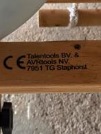 Slee met zitje en voetenzak, Ophalen, Rugleuning, Zo goed als nieuw, Hout