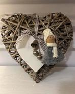 Riet hart met popje, Huis en Inrichting, Woonaccessoires | Kransen, Ophalen, Gebruikt