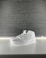 Air Jordan 1 mid white, Kleding | Dames, Schoenen, Wit, Ophalen of Verzenden, Air jordan, Sneakers of Gympen