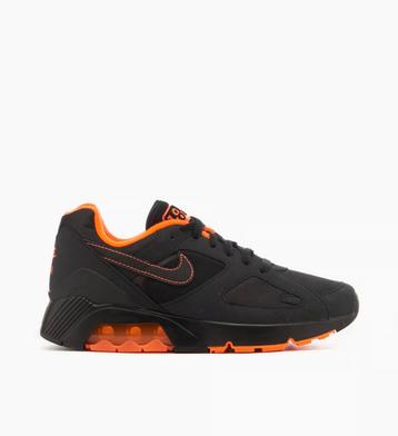 Nike Air 180 ‘Hyper Crimson’ - maat 44.5 beschikbaar voor biedingen