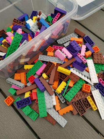 Biobuddi MIX van 200 bouwstenen (compatible met o.a. LEGO) beschikbaar voor biedingen