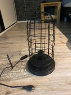 Moderne Tafellamp met Metalen Frame, Huis en Inrichting, Lampen | Vloerlampen, Ophalen, Zo goed als nieuw, Metaal, Minder dan 100 cm