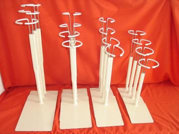 Extra zware poppenstandaards voor de beste prijs.   beschikbaar voor biedingen