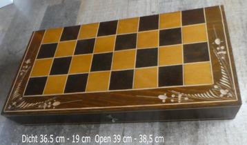 Vintage Schaakkist koffer schaakset schaakspel backgammon  beschikbaar voor biedingen