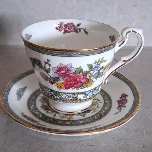 Paragon kop en schotel Tree of Kashmir, Antiek en Kunst, Antiek | Servies los, Ophalen of Verzenden