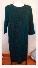 Groen jurk, Maat 42/44 (L), Ophalen of Verzenden, Zo goed als nieuw, Onder de knie