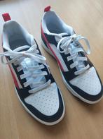 Rood-zwarte puma schoenen, unisex maar 1x gedragen, maat 38-, Ophalen of Verzenden, Zo goed als nieuw, Jongen of Meisje, Schoenen